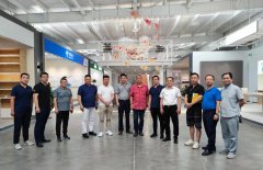 中裝協(xié)副秘書長(zhǎng)劉原和陜西裝飾行業(yè)同仁到訪常宏